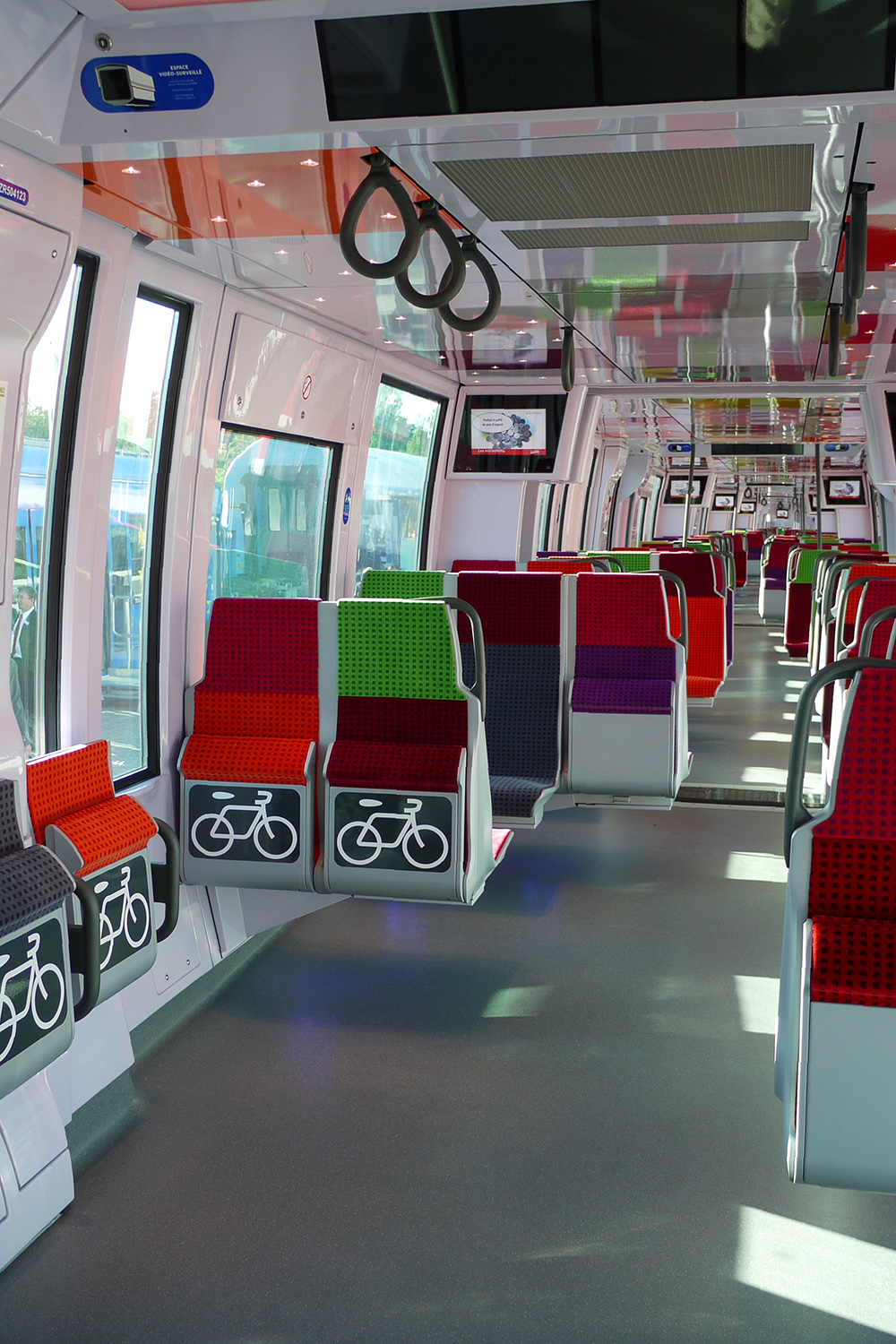 Railcar with bicycle spaces
